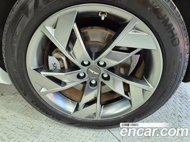 Genesis GV70 Electrified — Фото автомобиля 20