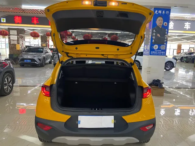 Kia KX1 — Фото автомобиля 12