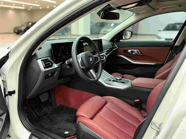 BMW 3 Series — Фото автомобиля 5