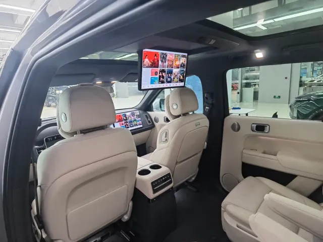 Li Auto L9 — Фото автомобиля 8
