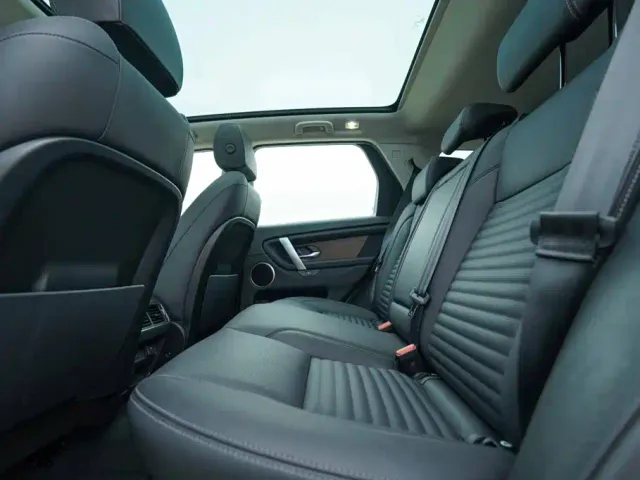 Land Rover Discovery Sport — Фото автомобиля 19