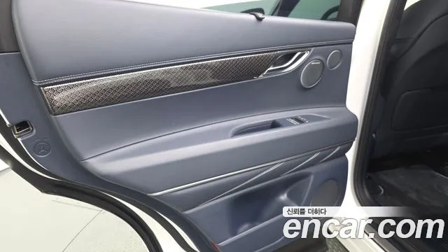 Genesis GV80 — Фото автомобиля 21
