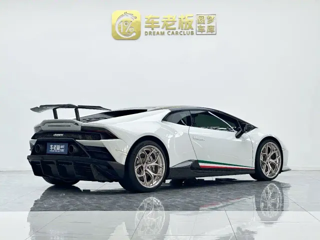Lamborghini Huracan — Фото автомобиля 4