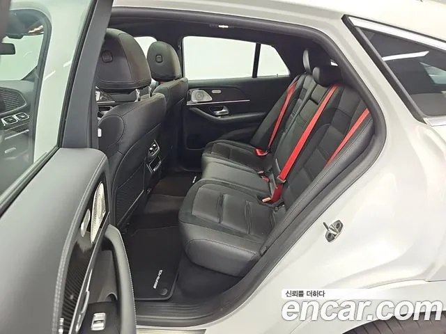 Mercedes-Benz GLE-Class — Фото автомобиля 12