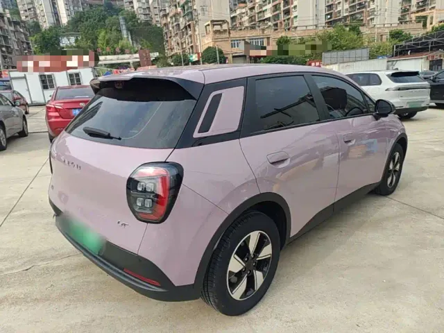 GAC Aion UT — Фото автомобиля 6