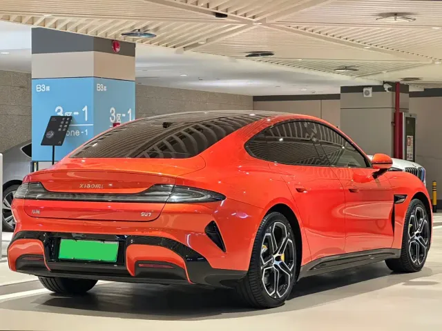 Xiaomi SU7 — Фото автомобиля 5