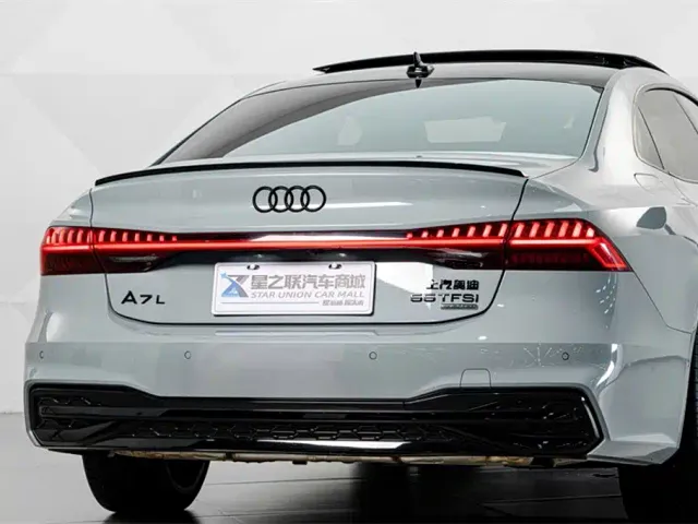 Audi A7L — Фото автомобиля 7