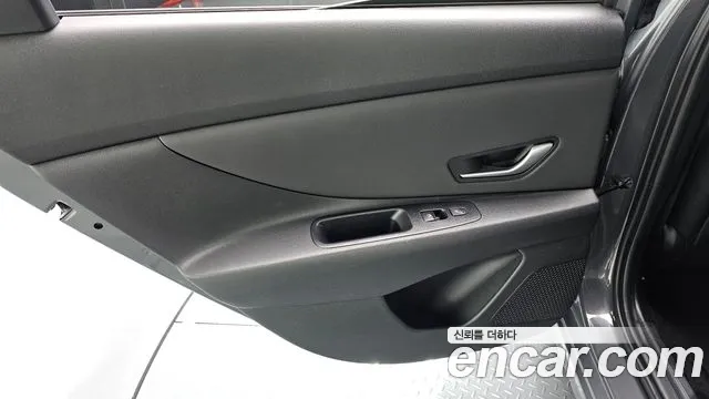 Hyundai Avante — Фото автомобиля 14