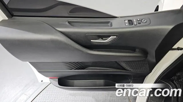 Hyundai Staria — Фото автомобиля 13
