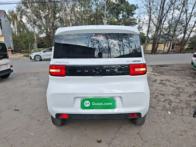 Wuling Hongguang Mini EV — Фото автомобиля 5