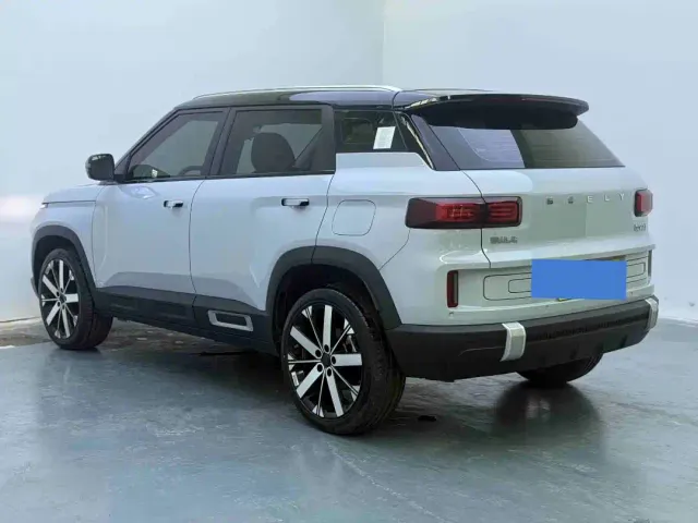Geely ICON — Фото автомобиля 3