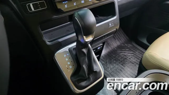 Hyundai Staria — Фото автомобиля 9