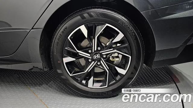 Hyundai Sonata — Фото автомобиля 6