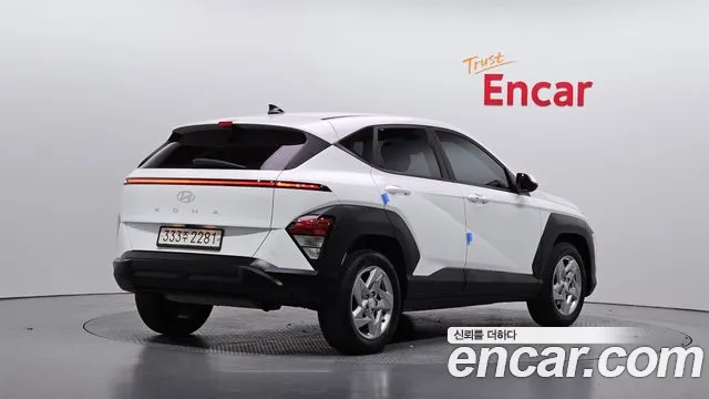 Hyundai Kona — Фото автомобиля 2