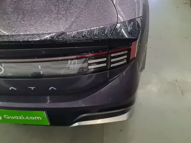 Hyundai Sonata — Фото автомобиля 7