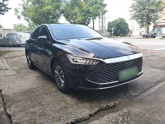 BYD Qin PLUS — Фото автомобиля 3