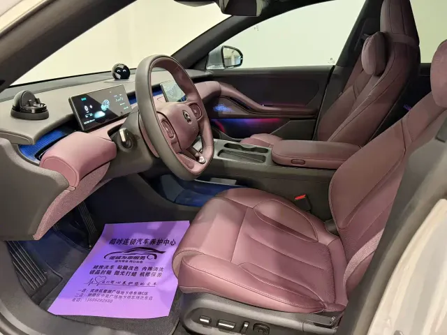Nio ET5 Touring — Фото автомобиля 8