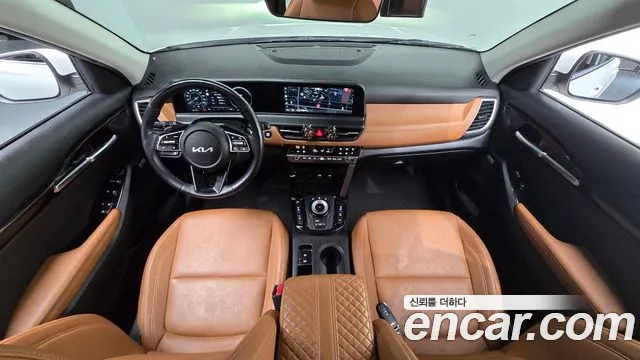 Kia Seltos — Фото автомобиля 7