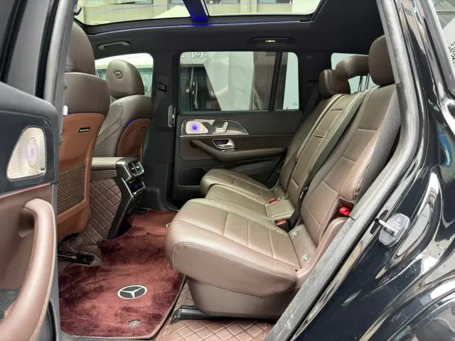 Mercedes-Benz GLS-Class — Фото автомобиля 12