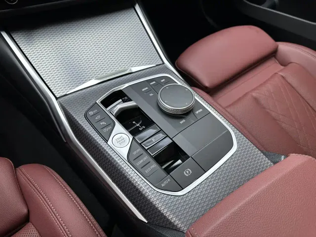 BMW 3 Series — Фото автомобиля 23