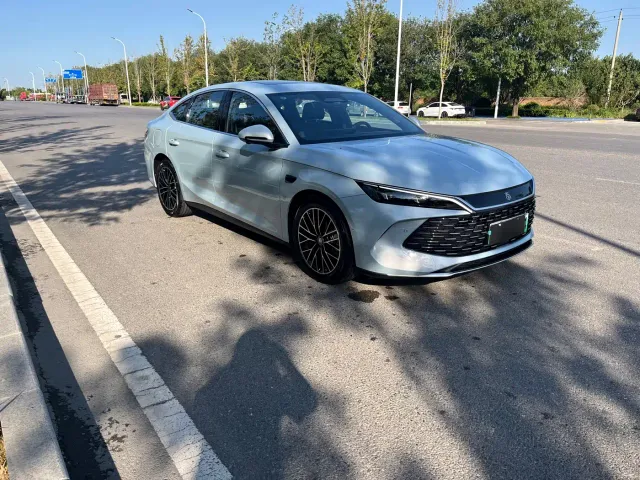BYD Qin L — Фото автомобиля 3