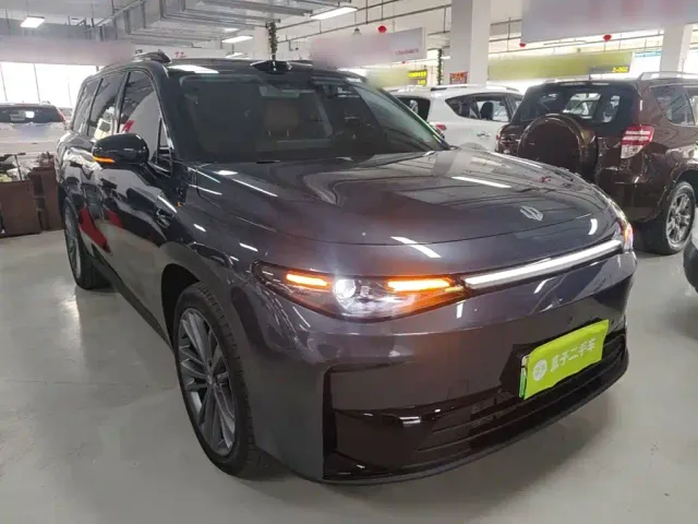 Leapmotor C16 — Фото автомобиля 3