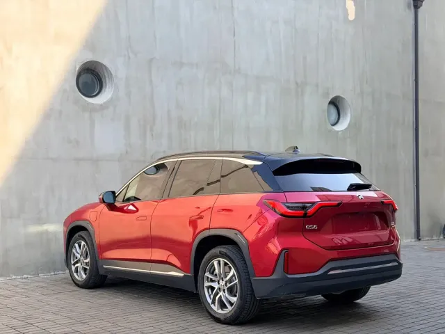 Nio ES6 — Фото автомобиля 7