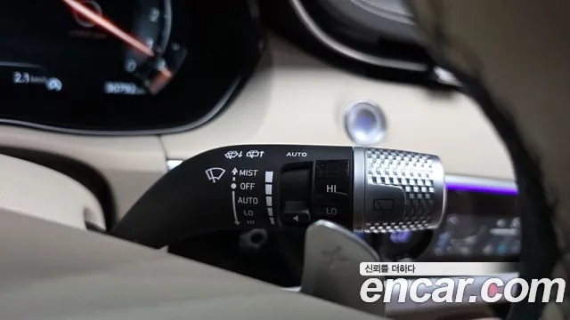 Genesis GV70 — Фото автомобиля 28
