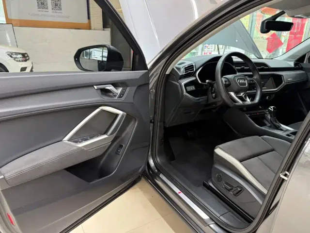 Audi Q3 — Фото автомобиля 8