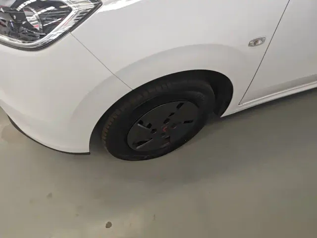 Wuling Hongguang — Фото автомобиля 24