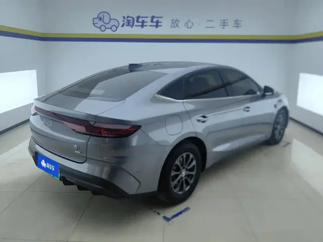 BYD Qin L — Фото автомобиля 3