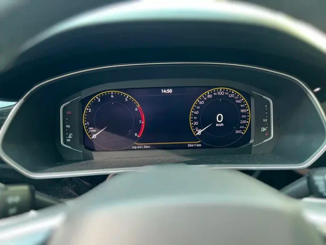 Volkswagen Passat — Фото автомобиля 12