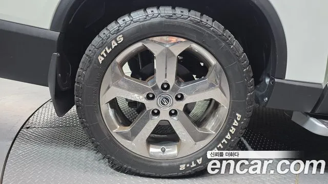 KG_Mobility_Ssangyong Rexton Новый Rexton Sport Khan Дизель 2.2 4WD — Фото автомобиля 5