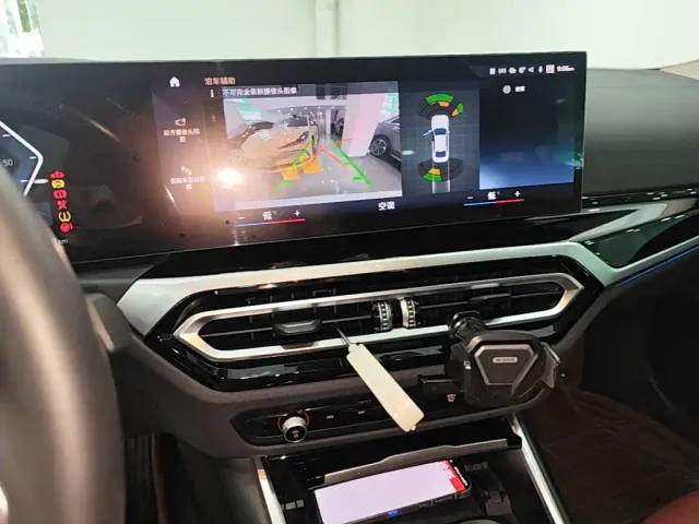 BMW i3 — Фото автомобиля 12