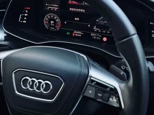 Audi A6L — Фото автомобиля 12