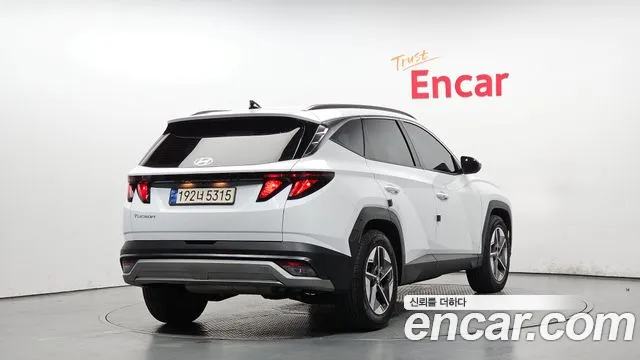 Hyundai Tucson — Фото автомобиля 2