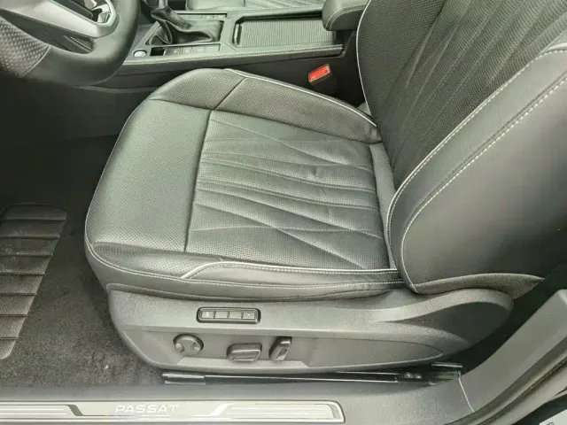 Volkswagen Passat — Фото автомобиля 20