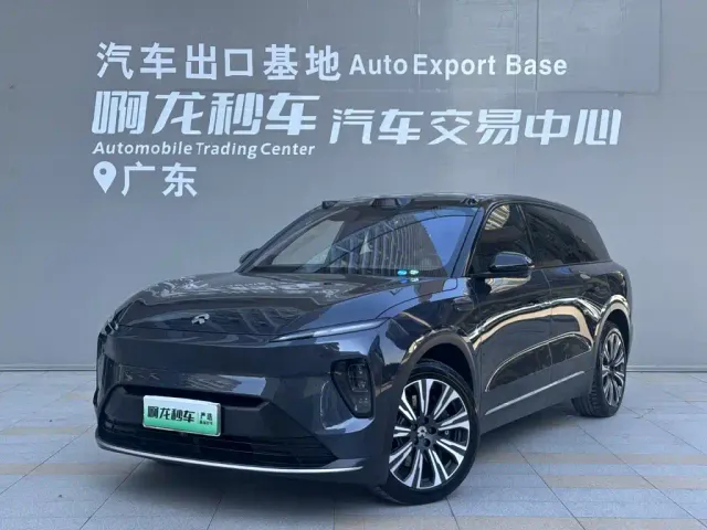 Nio ES8 — Фото автомобиля 5
