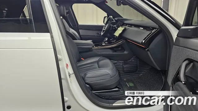 Land Rover Range Rover Sport — Фото автомобиля 11