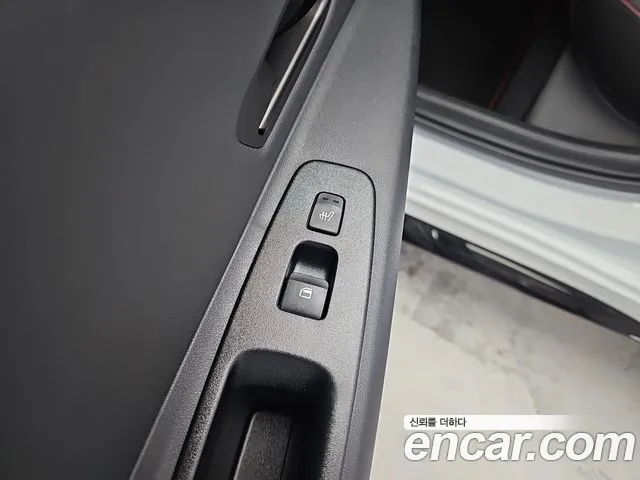 Hyundai Avante CN7 — Фото автомобиля 13