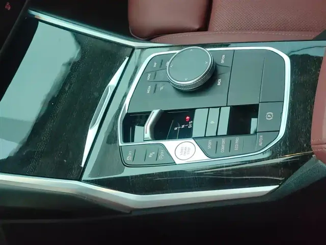 BMW 3 Series — Фото автомобиля 13