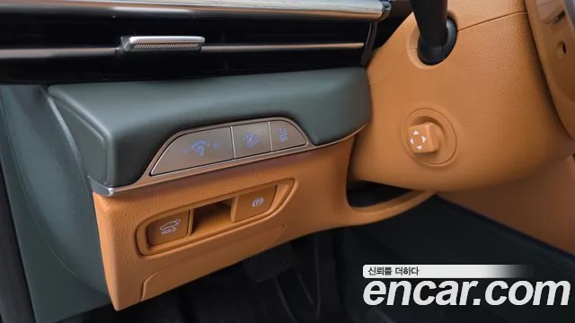 Genesis GV80 — Фото автомобиля 27