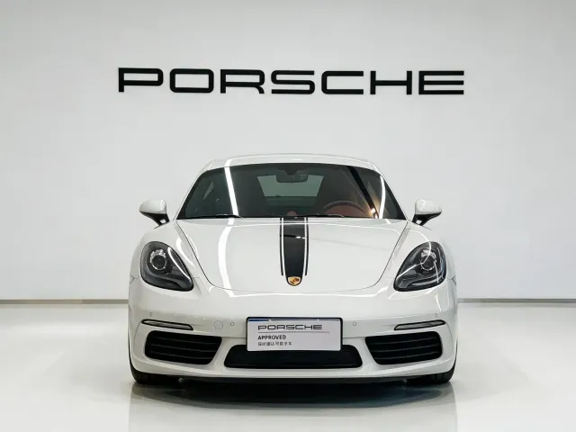Porsche 718 — Фото автомобиля 2