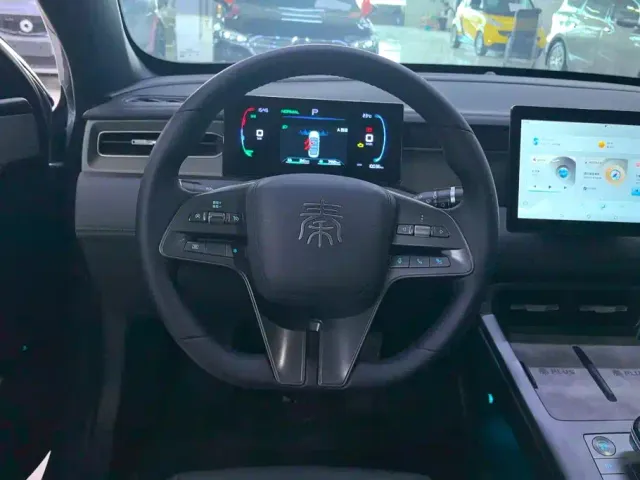 BYD Qin PLUS — Фото автомобиля 15