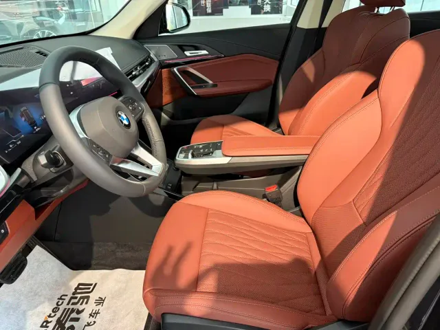 BMW X1 — Фото автомобиля 7