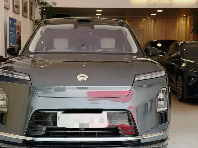 NIO NIO ES8 2025 Base Model — Фото автомобиля 2