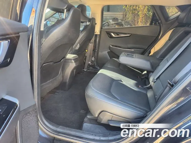 Kia EV6 — Фото автомобиля 9
