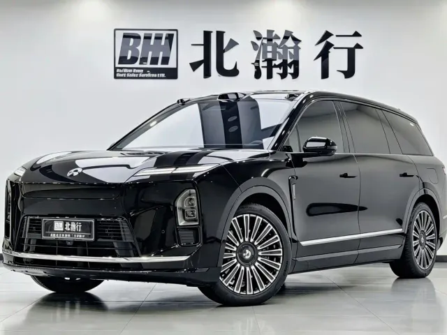 Фотография автомобиля — Nio ES8