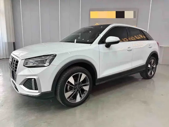Фотография автомобиля — Audi Q2L
