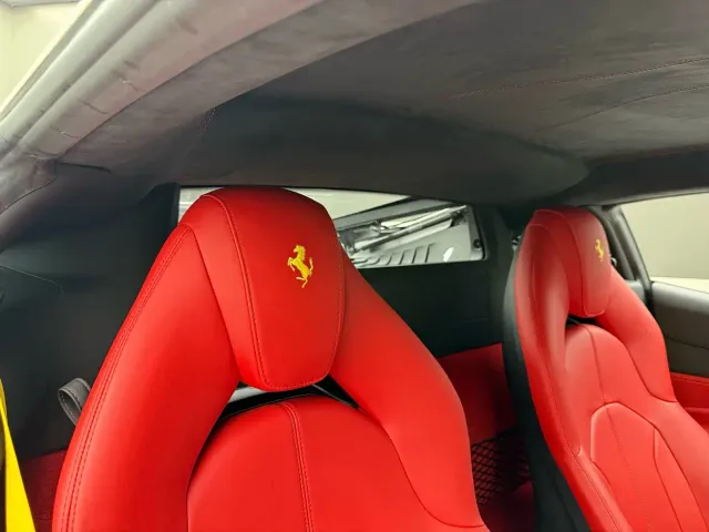 Ferrari F8 — Фото автомобиля 10